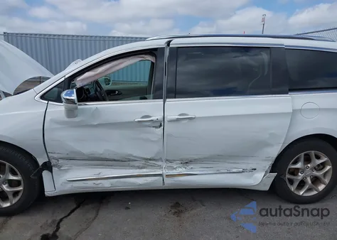 2018 Chrysler Pacifica Limited from USA, damaged, VIN 2C4RC1GG5JR330263